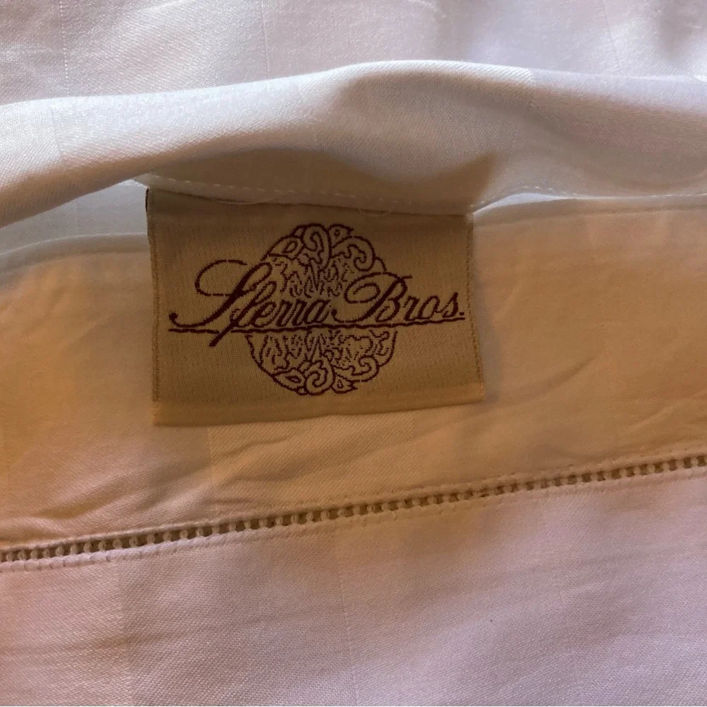 Italian Sferra Bros. White shadow stripe fine Italian cotton king duvet cover